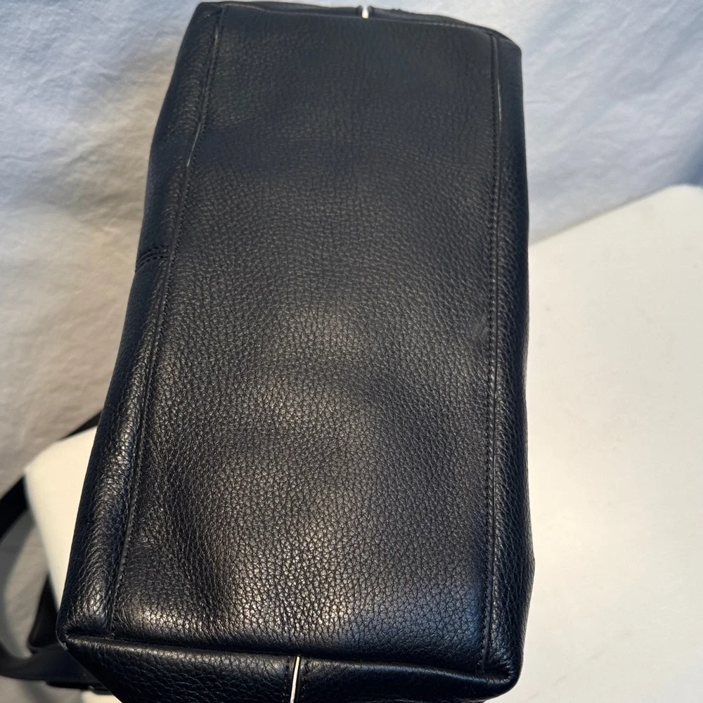Vince Camuto stylish vince